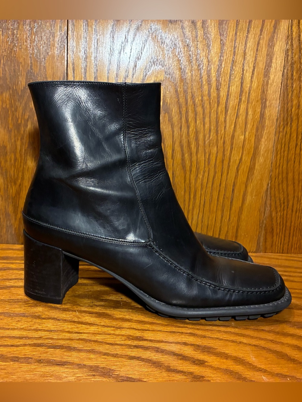 Y2K VTG Via Spiga ITALY MADE Square Toe Ankle Boots Black Leather Size 9 Narrow - Picture 2 of 15